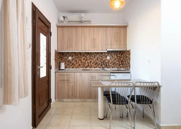 Nikola\'S Apartments